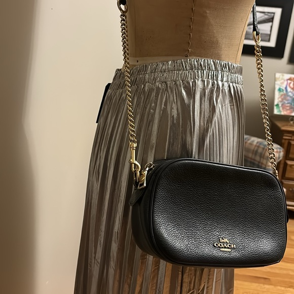 Metallic Pleated Shirt NWT - Picture 3 of 5